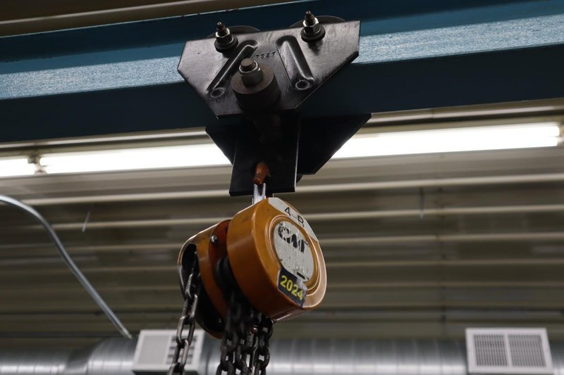 Midwest Crane Heavy Duty Mold Table with Overhead Crane, 4,000 #Capacity, CM Lodestar 2 Ton and 1/2 Ton Hand Chain Hoists - Auction Item