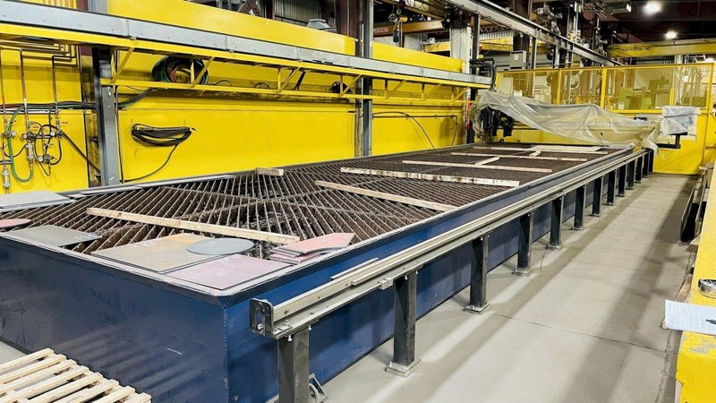 11′ x 42′ Esab Sabre SXE CNC Plasma Table Vision T5 control-300 amp, 2005 w/ 2017 upgrade