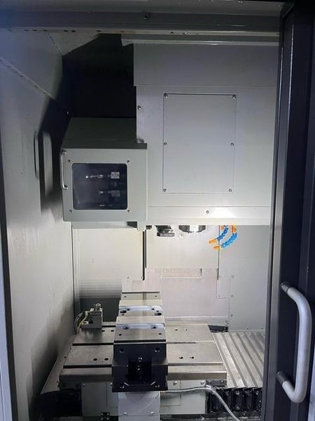 Tsugami VA 2 VMC, 2015 – 30k Spindle, Fanuc OiMD Control, Renishaw Probe, Rigid Tapping, Low Hours,  Very Clean