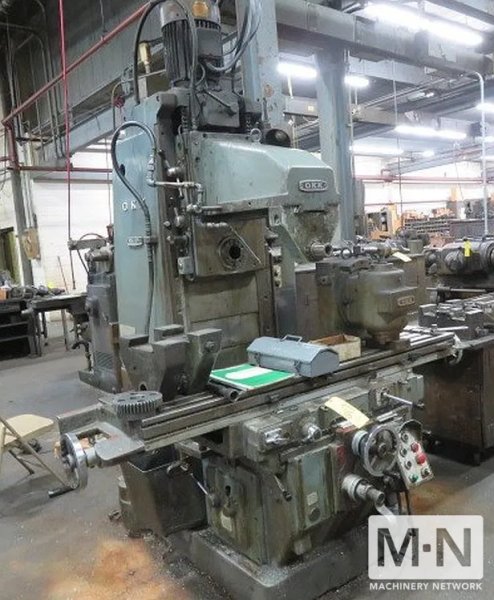 OKK MH-3P Horizontal Mill with Vertical Head