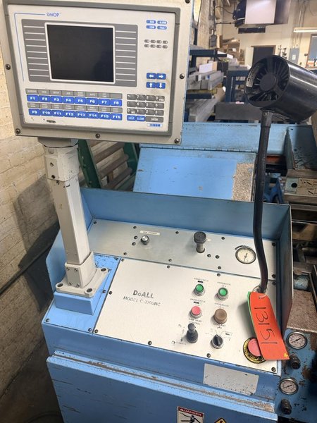 DoAll 13″ x 13″ Model C-3300NC Automatic Horizontal Bandsaw, 1998 –  NC Control, Programmable Job Memory,  Auto Shuttle Indexing Bar Feed