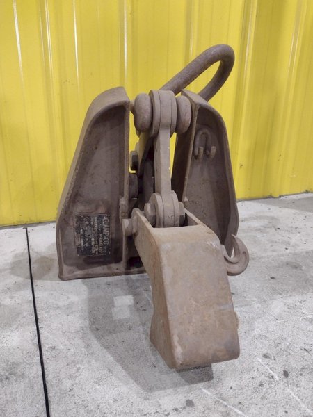 (2) 15 TON CLAMPCO MODEL F15 GIRDER WIDE FLANGE BEAM LIFTING CLAMPS: STOCK #22982