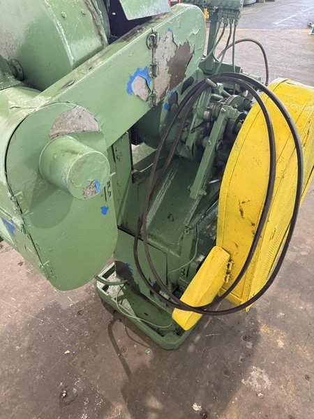 5/32" X 1-1/2" WATERBURY FARREL MODEL 10 THREAD ROLLER MACHINE. STOCK # 1223624.