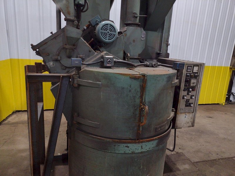 40" CM SANDBLASTING CM1000 ROTARY TABLE SHOT BLAST MACHINE: STOCK #17423