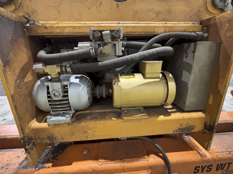 10,000 LBS X 50' X 8' PERMADUR SERIAS 816 VACUUM SHEET LIFTER WITH UNIVAC 1500 GENERATOR: STOCK 22460