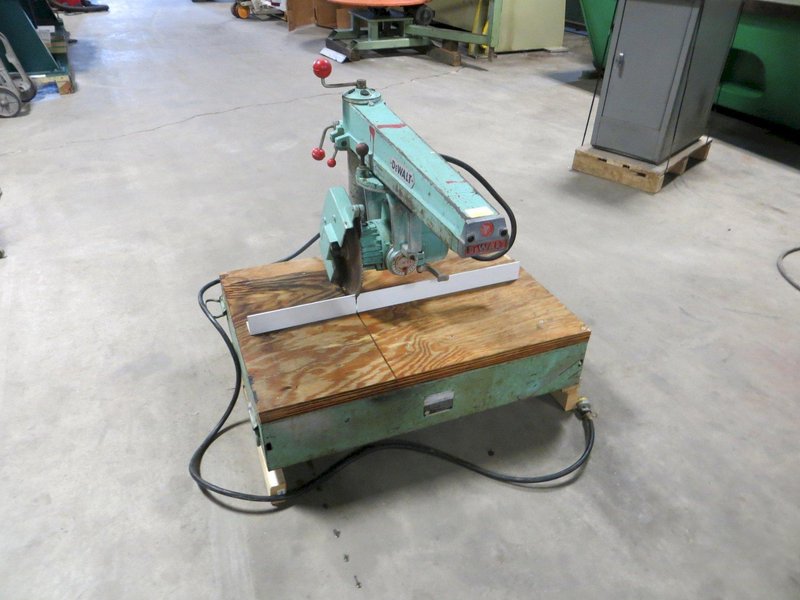 12" Dewalt Radial Arm Saw Model 1030