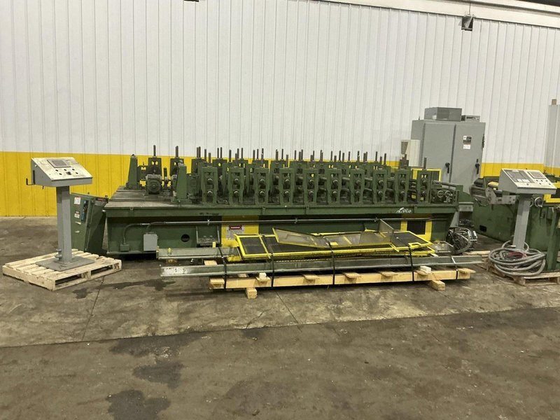 10 &amp; 12 STAND X 2" BRADBURY SIDE BY SIDE U JOINT DRIVE ROLLFORMER: YOBRO #24947
