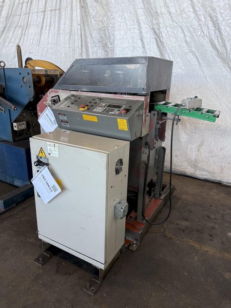 3,300 LB x 11.8" x .126" ORII SERVO FEEDLINE W/ DUAL UNCOILER. STOCK # 0130025.