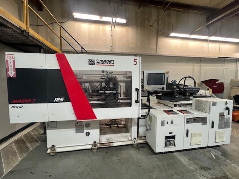 125 Ton, 7.6 oz Cincinnati Milacron Magnat MTs 125 Injection Molding Machine, 2014 – Endura Touch Controller, Core Pull, Air Blast