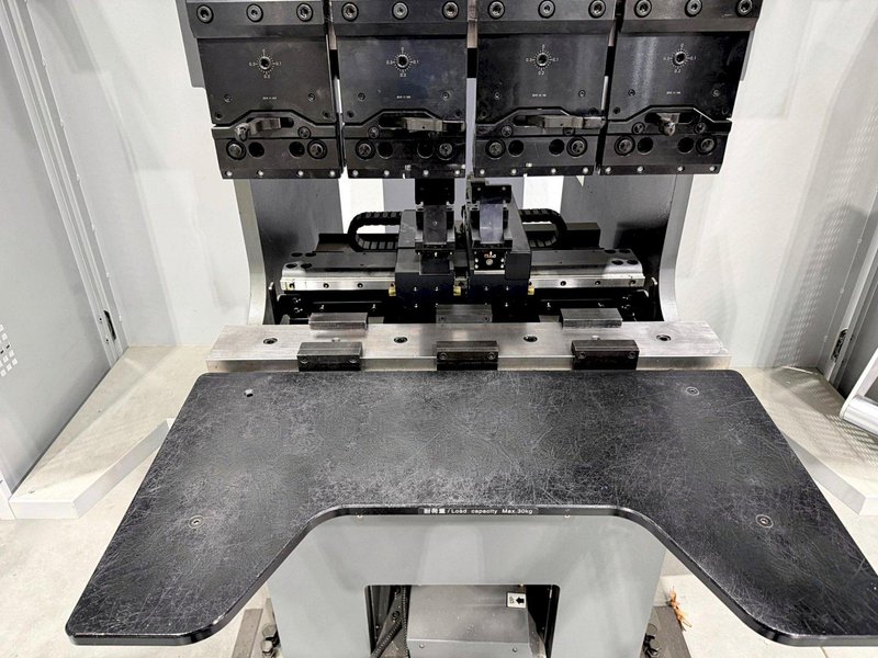 Mitsubishi Diamond BB306 30 Ton 5-Axis Electric Press Brake