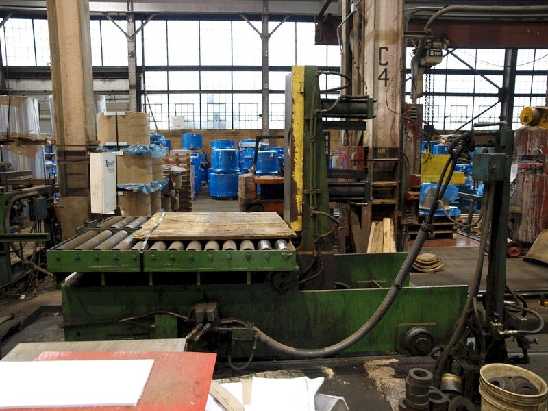 30,000 LB X 36" WIDE X 4" ARBOR  PAXSON SLITTING LINE. STOCK #0741122.