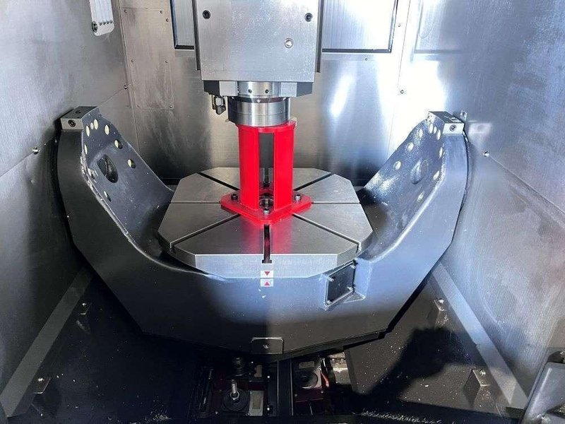 Hyundai Wia XF6300 5 Axis CNC Vertical Machining Center – Mill