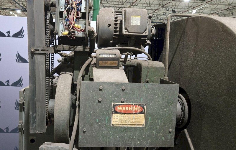 ROUSSELLE #4 40-Ton Press System USED