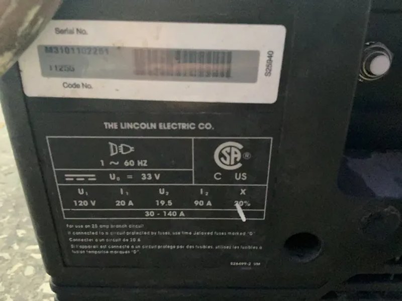 Lincoln Electric 90-140 A  Welder - Power Mig 140c
