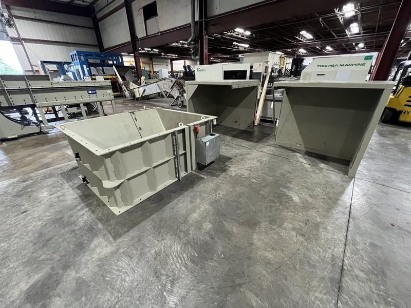 52" Wide Republic Single Shaft Shredder, Model RZL52-200-S-15-3-80-D, 200hp