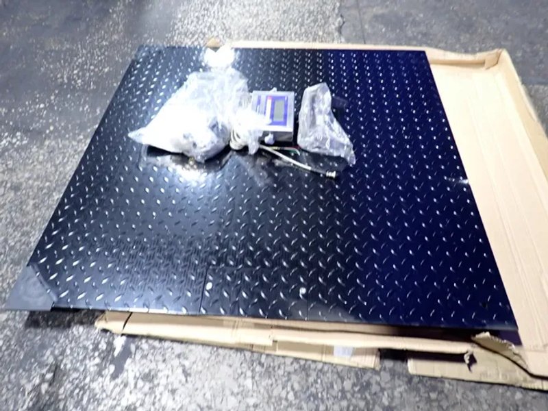 Industrial Scales 5000 Lbs / 48" X 48" Digital Floor Scale  - Lp760-4x4