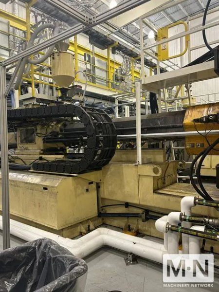 825 TON 269 OZ HUSKY MODEL G750RS`140/130 INJECTION MOLDING MACHINE MFG 200/2002 (2) AVAILABLE