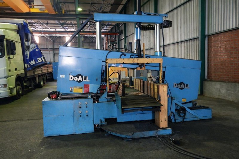 Doall - 1000 x 660 mm CNC