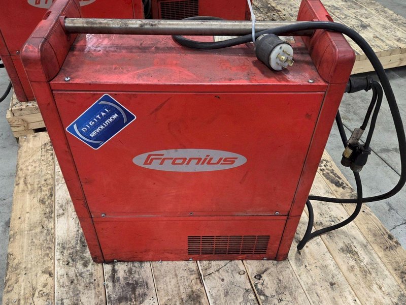 FRONIUS TRANSPULS SYNERGIC 4000 TPS/MW5000 4075100801WELDER  USED