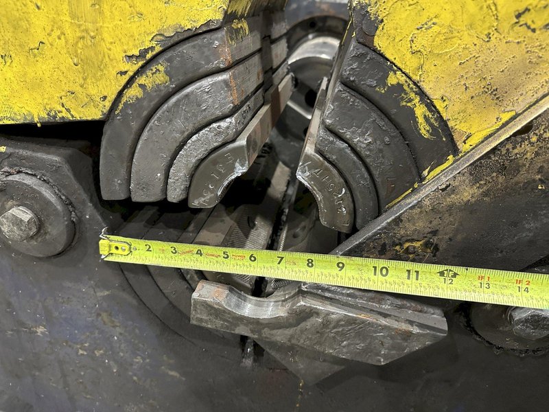 200 TON (2-3/8" TO 9-5/8") DIAMETER TRUE GRIT MODEL CT200 HYDRAULIC TUBE &amp; PIPE PUSH POINTER / END FORMER/ SWAGING PRESS: STOCK #22399