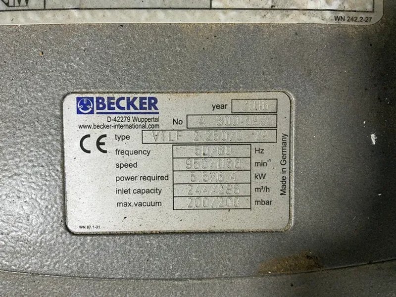 Becker 5.5 / 6.4 Kw  Rotary Vane Vacuum Pump - Vtlf 2.250/0-79