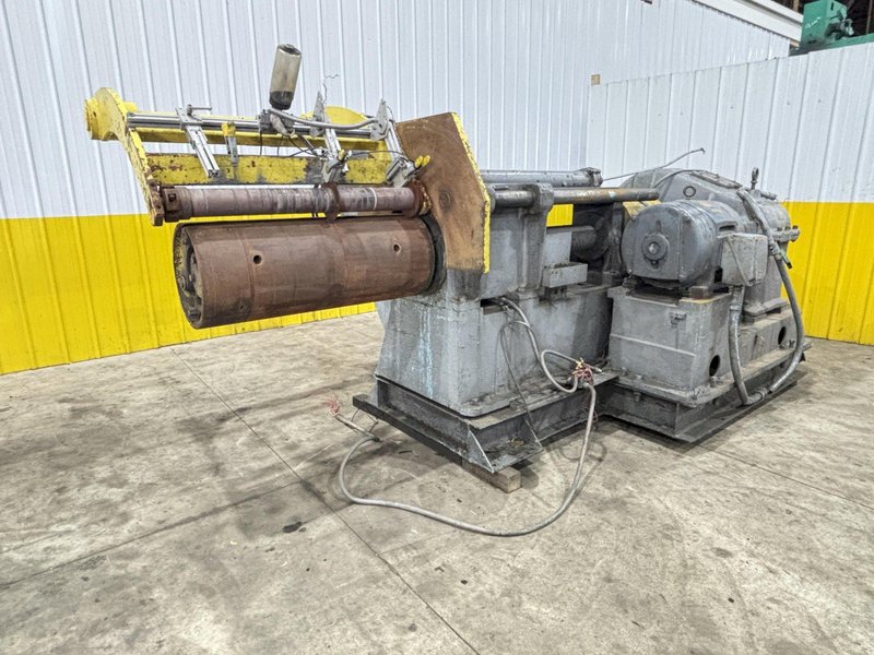 36” YODER RECOILER WITH HYDRAULIC PUSH-OFF &amp; SEPERATION: STOCK  #22954