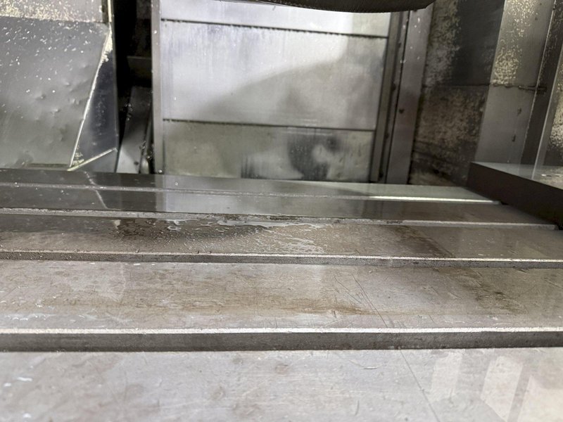 OKK, MODEL KCV 800 CNC VERTICAL MACHINING CENTER, 120" X, 33" Y, 28" Z, 40 ATC, 12,0000 RPM, 2007, EXC.