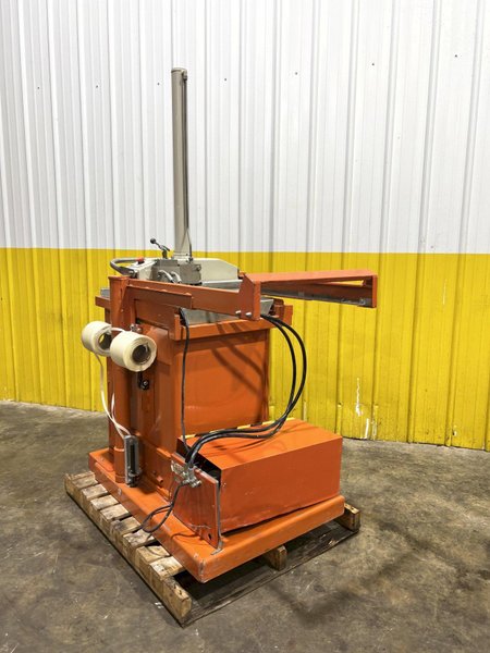 20" X 20" X 28" ORWAK  MODEL #5031-E HYDRAULIC VERTICAL COMPACTOR / BALER: STOCK #16758