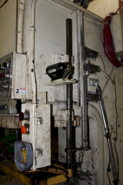 100 TON GREENERD HYDRAULIC PRESS