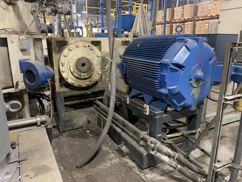180mm Milacron/Gamma Meccanica Recycling System, Yr. 2010