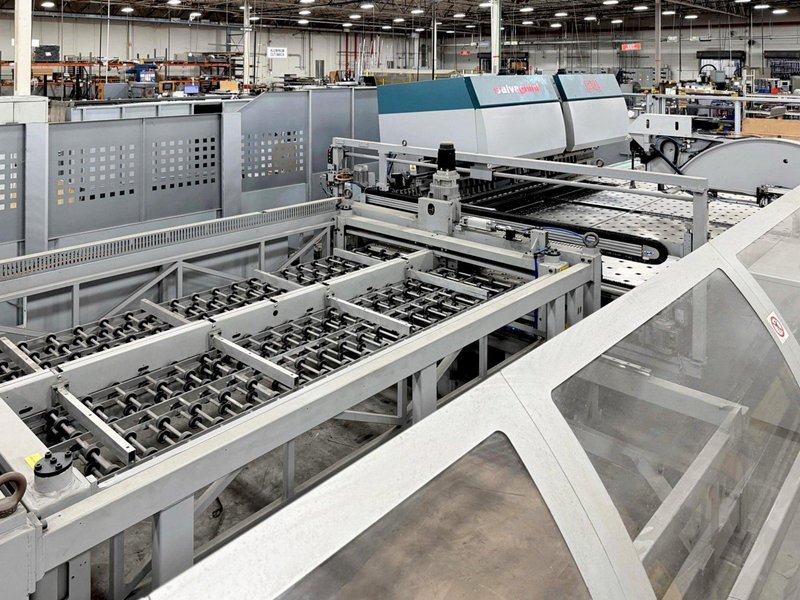 Salvagnini P4 Lean 2120 Automatic Panel Bender
