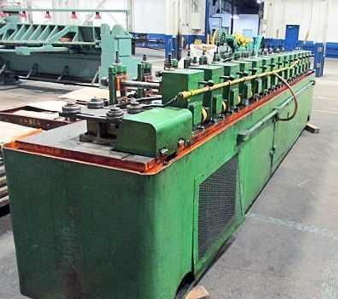 15 Stand x 1-1/4" x 11" B&amp;K / MV Rollforming Line