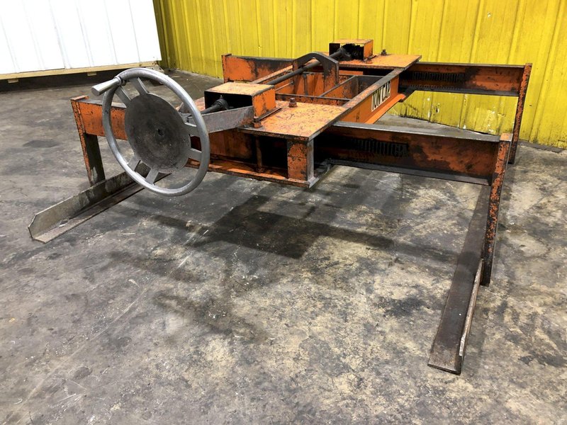 5 TON X 84" X 26" TO 62" WIDE BUSHMAN ADJUSTABLE SHEET LIFTER #3295