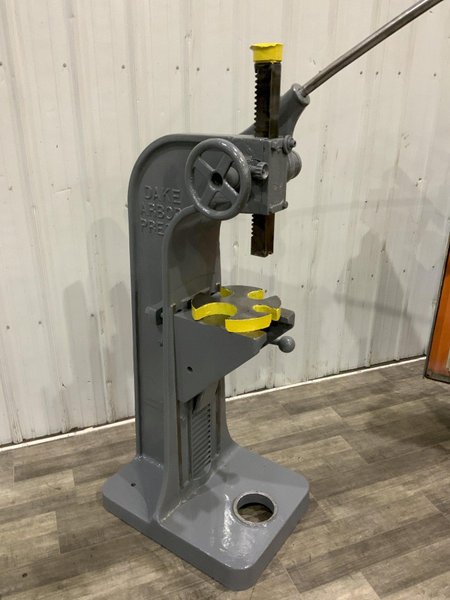 12 TON DAKE MODEL 4M ARBOR PRESS: STOCK #81311