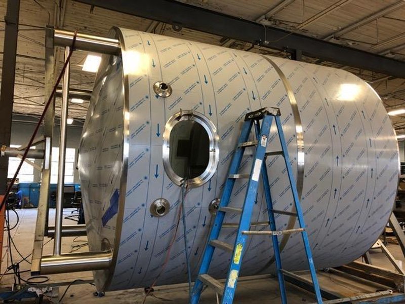 100 BBL Stainless Steel Jacketed Insulated Unitank, 2019- 100.5″ O.D. 183″ Height,  3 Cooling Zones w/ 2′ Thick Insulation