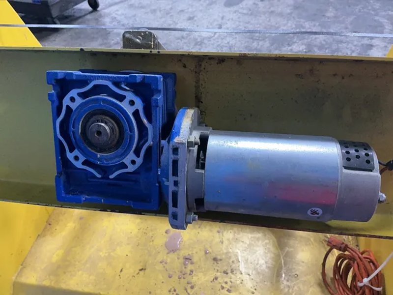 Mannetron 24" X 24"  Roto-cast Machine - Nmrv 040