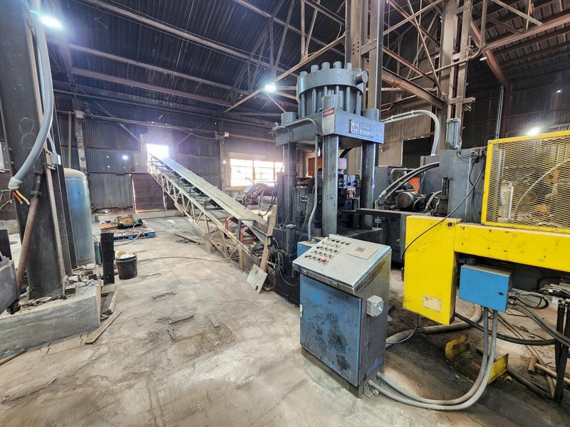 5" AMD MODEL #530-2230 AUTOMATIC HYDRAULIC BAR &amp; BILLET SHEAR WITH 20' AUTO FEED: YOBRO #24104