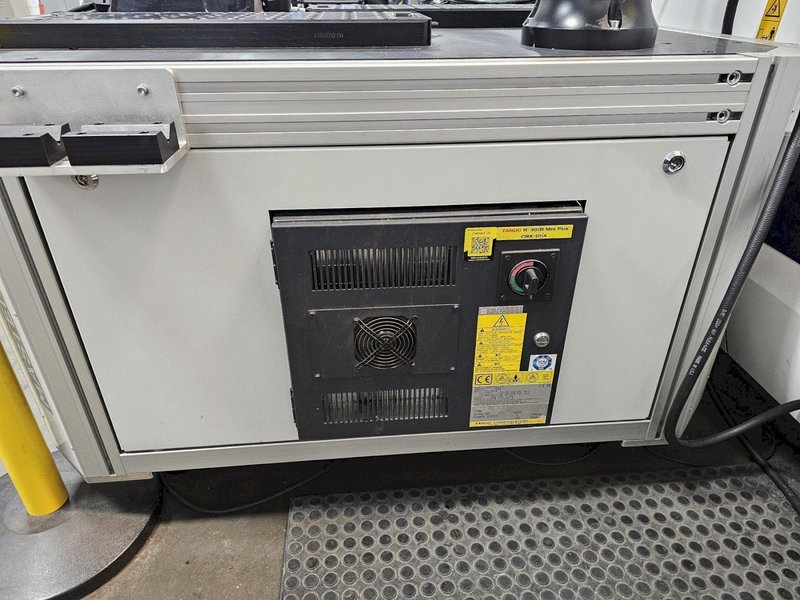 Fanuc CRX-10i A/L Cobot, 2022 – Available Immediately, Low Hours