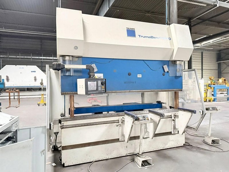 Trumpf trumabend - 230 ton x 3100 mm CNC