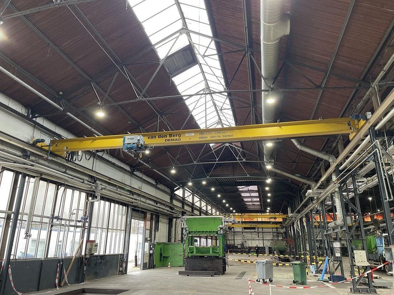 Demag - 5 ton x 12 570 mm
