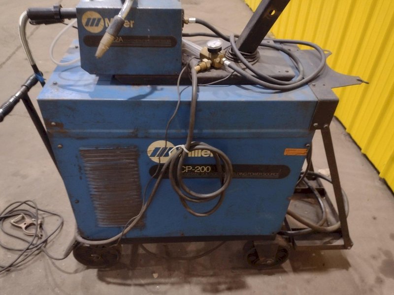 200 AMP MILLER MODEL #CP-200 DC ARC WELDER &amp;  S-22 WIRE FEEDER: STOCK #19659