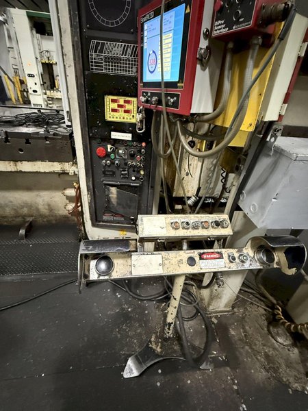 400-ton Komatsu Model# E2G-400 Used Straight Side Mechanical Stamping Press For Sale