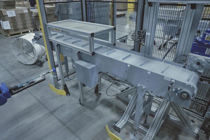 Yaskawa Motoman GP25-12 Robots (2) – YRC1000 Controllers, Mech-Mind 3D Vision, Bin Picking, Integrated Safety Cells, 2022