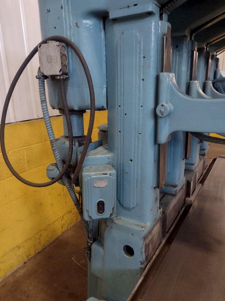 4 HEAD FOSDICK MULTI SPINDLE HEAVY DUTY GANG DRILL: STOCK #18005