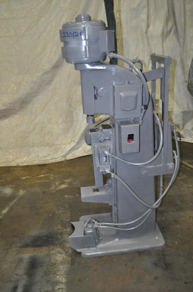 GRANT ORBITAL SPIN RIVETER MODEL 220