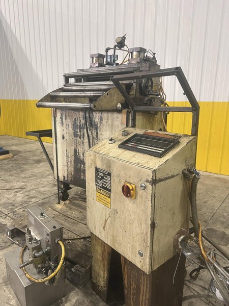 24" X .093" CWP MODEL #SMX-24 SERVO FEEDER &amp; SERVOMAX II CONTROL: STOCK #21950