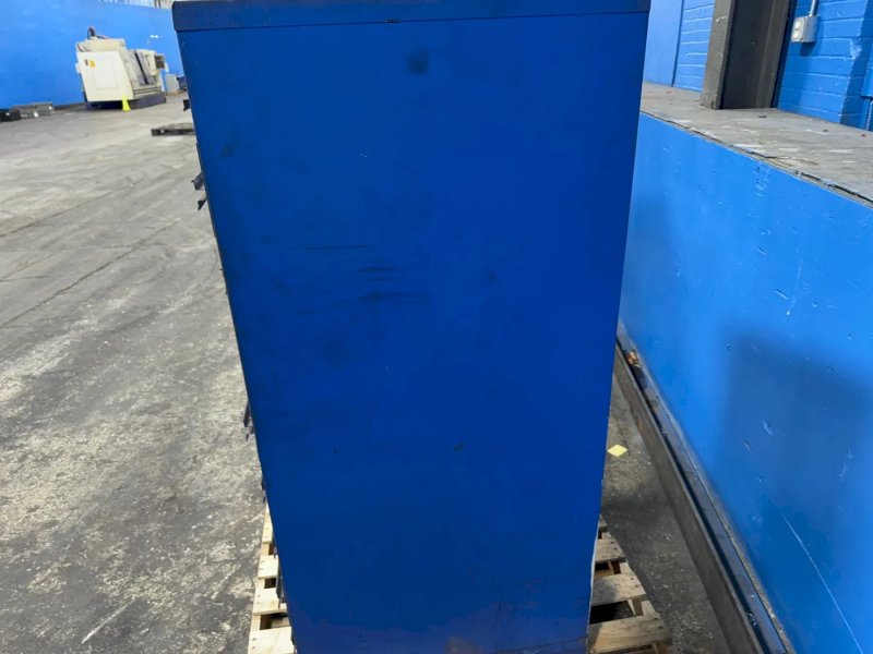 9 Drawers Tool Cabinet