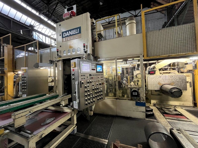 DANIELI FROHLING 350MM 4-HIGH REVERSING MILL