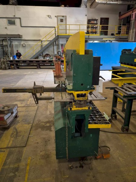 90 TON SCOTCHMAN 9012-24M HYDRAULIC IRONWORKER