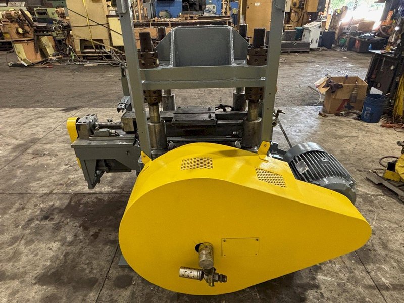 4-POST CUTOFF PRESS AND SERVO DIE ACCELERATOR. STOCK # 0991225